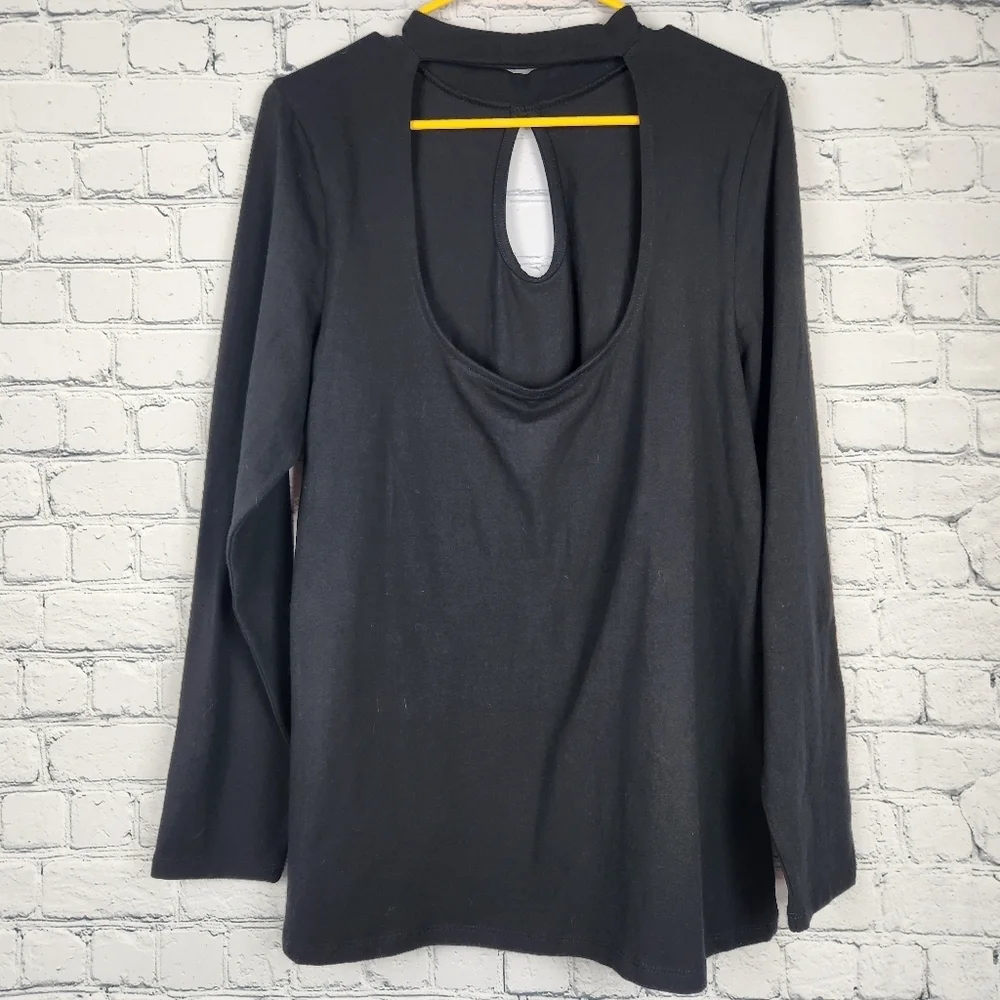 NWT Torrid Size 1 Open Back Foxy Long Sleeve Top